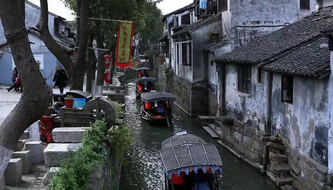 逃离别墅度假村